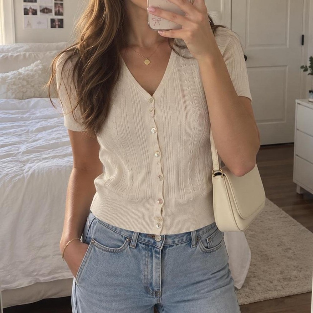 Cream knit cardigan top